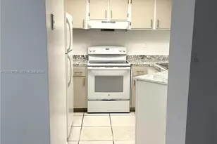 8255 SW 152nd Ave, Miami, FL 33193 - Photo 4