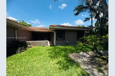 103 Tweedbrook Ln #101, Hollywood, FL 33021 - Photo 2