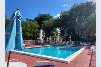 8421 NW 8th St #203, Miami, FL 33126 - Photo 14