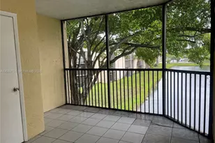 3252 Foxcroft Rd, Miramar, FL 33025 - Photo 34