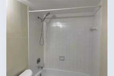 3252 Foxcroft Rd #307, Miramar, FL 33025 - Photo 30