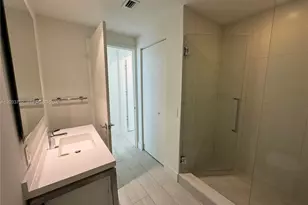 2000 Metropica Wy, Sunrise, FL 33323 - Photo 18