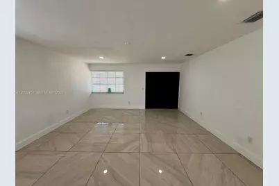 1749 NW 154th St, Miami Gardens, FL 33054 - Photo 12