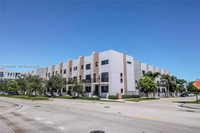 113 NE 6 #3613, Fort Lauderdale, FL 33304 - Photo 1