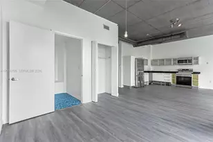 10 SW South River Dr, Miami, FL 33130 - Photo 4