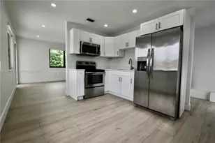 3143 SW 26th St, Miami, FL 33133 - Photo 4
