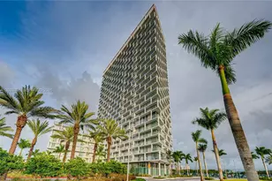 2000 Metropica Wy, Sunrise, FL 33323 - Photo 38