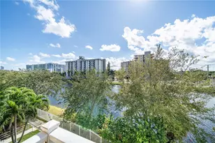 2040 NE 167 Th, North Miami Beach, FL 33162 - Photo 30