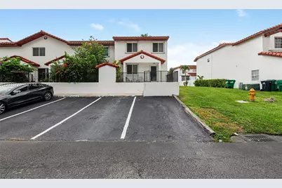 8411 SW 208th Ter, Cutler Bay, FL 33189 - Photo 2