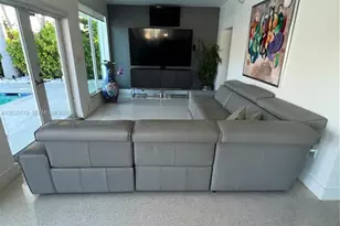1100 NE 84th St, Miami, FL 33138 - Photo 8