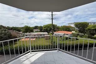 16740 NE 9th Ave, North Miami Beach, FL 33162 - Photo 2