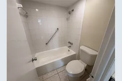 16740 NE 9th Ave #303, North Miami Beach, FL 33162 - Photo 8