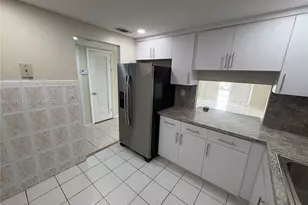 16740 NE 9th Ave, North Miami Beach, FL 33162 - Photo 4