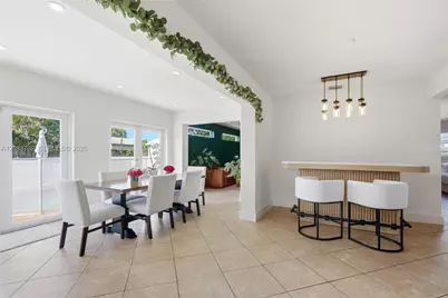 7151 SW 14th St, Pembroke Pines, FL 33023 - Photo 20