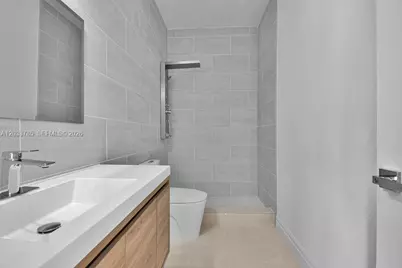 11137 NW 72nd Ter, Doral, FL 33178 - Photo 36