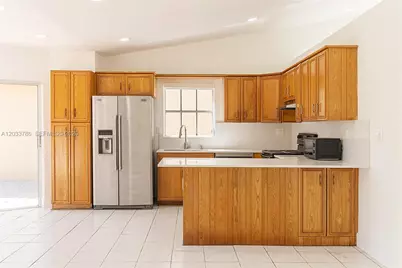 15881 SW 139th Ave, Miami, FL 33177 - Photo 12