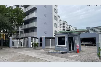 2475 NW 16th St Rd #309, Miami, FL 33125 - Photo 2