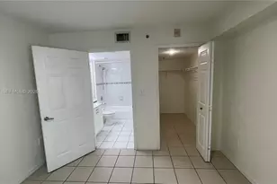 2475 NW 16th St Rd, Miami, FL 33125 - Photo 10
