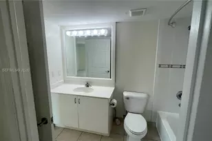 2475 NW 16th St Rd, Miami, FL 33125 - Photo 14
