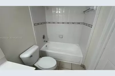 2475 NW 16th St Rd #309, Miami, FL 33125 - Photo 12