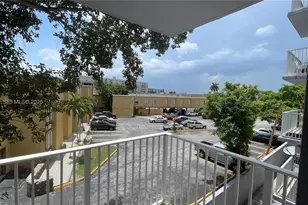 2475 NW 16th St Rd, Miami, FL 33125 - Photo 16