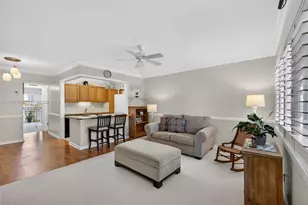 112 Doolen Ct, North Palm Beach, FL 33408 - Photo 2