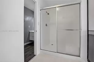 9703 N New River Canal Rd, Plantation, FL 33324 - Photo 24