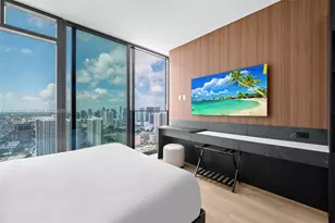 20 NE 11th St, Miami, FL 33132 - Photo 24