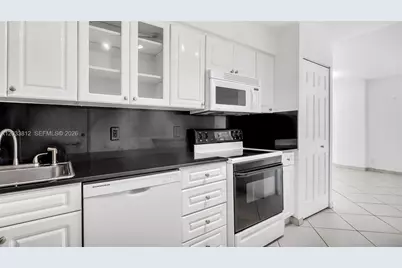 6770 Indian Creek Dr #15B, Miami Beach, FL 33141 - Photo 12
