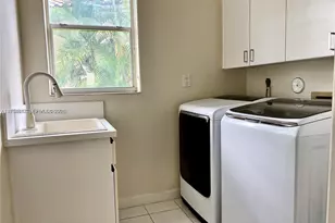 2694 Oakmont, Weston, FL 33332 - Photo 16
