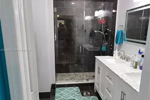 886 SW 149th Ct, Miami, FL 33194 - Photo 10