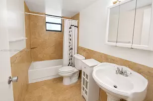 7935 SW 86th St, Miami, FL 33143 - Photo 6