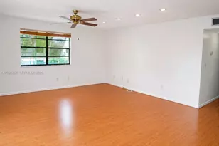 7935 SW 86th St, Miami, FL 33143 - Photo 4