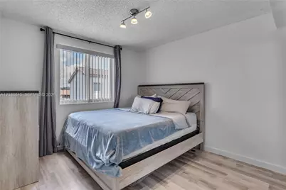 979 NW 126th Path, Miami, FL 33182 - Photo 20