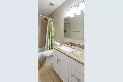 3014 NE 21st Ter, Fort Lauderdale, FL 33306 - Photo 12