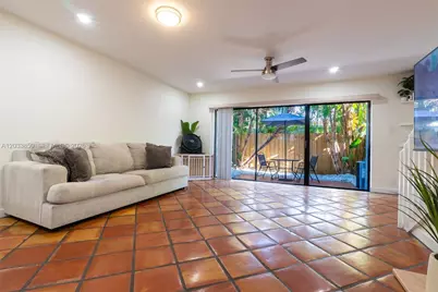3014 NE 21st Ter, Fort Lauderdale, FL 33306 - Photo 1
