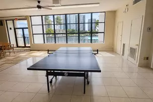 800 Parkview Dr, Hallandale Beach, FL 33009 - Photo 28