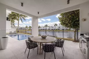 10250 NW 75th Terrace, Doral, FL 33178 - Photo 28