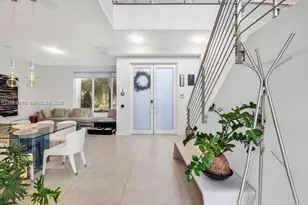 10250 NW 75th Terrace, Doral, FL 33178 - Photo 4