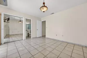 983 W 42nd Pl, Hialeah, FL 33012 - Photo 20