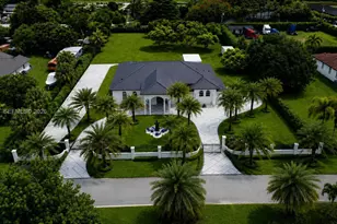 23710 SW 214th Pl, Homestead, FL 33031 - Photo 4