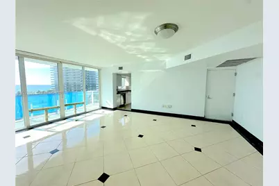 5900 Collins Ave #906, Miami Beach, FL 33140 - Photo 2