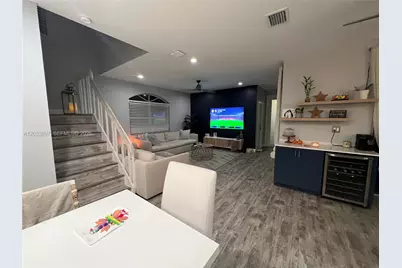 1140 Cliffrose St #1140, Hollywood, FL 33019 - Photo 14