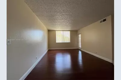 4015 W McNab Rd #D212, Pompano Beach, FL 33069 - Photo 8