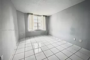 1985 S Ocean Dr, Hallandale Beach, FL 33009 - Photo 24