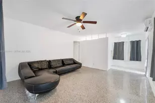 1821 SW 11th Ct, Fort Lauderdale, FL 33312 - Photo 2