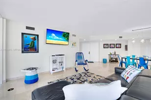 6301 Collins Ave, Miami Beach, FL 33141 - Photo 38