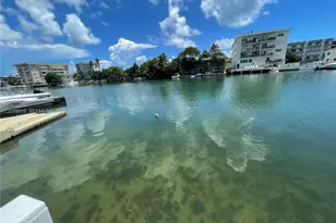 8205 Crespi Blvd, Miami Beach, FL 33141 - Photo 16
