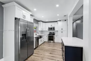2331 NW 110th Terrace, Sunrise, FL 33322 - Photo 12