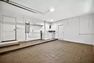 1170 NW 87th St, Miami, FL 33150 - Photo 62